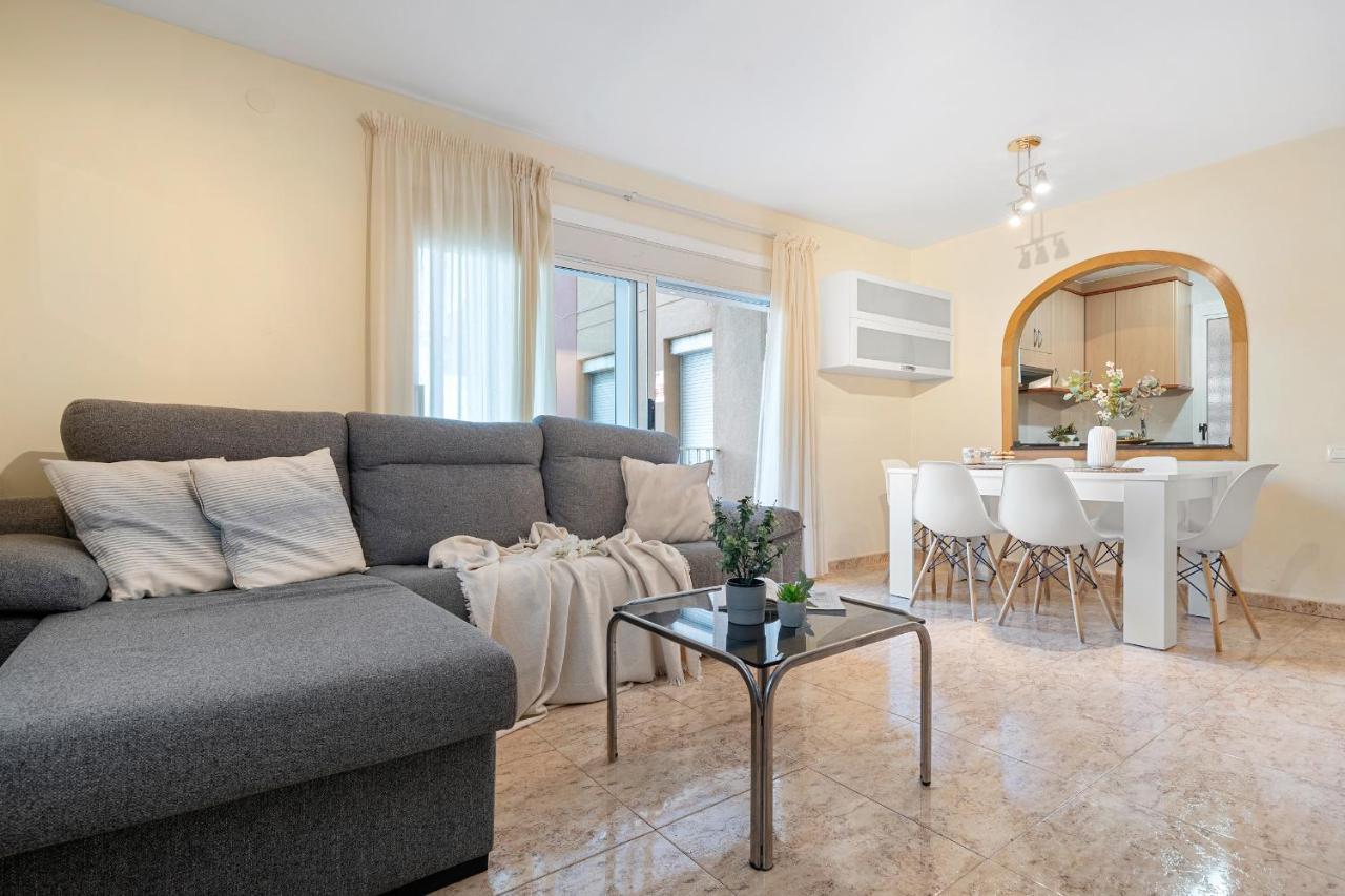 Alea Rentals - Viking La Pineda Εξωτερικό φωτογραφία
