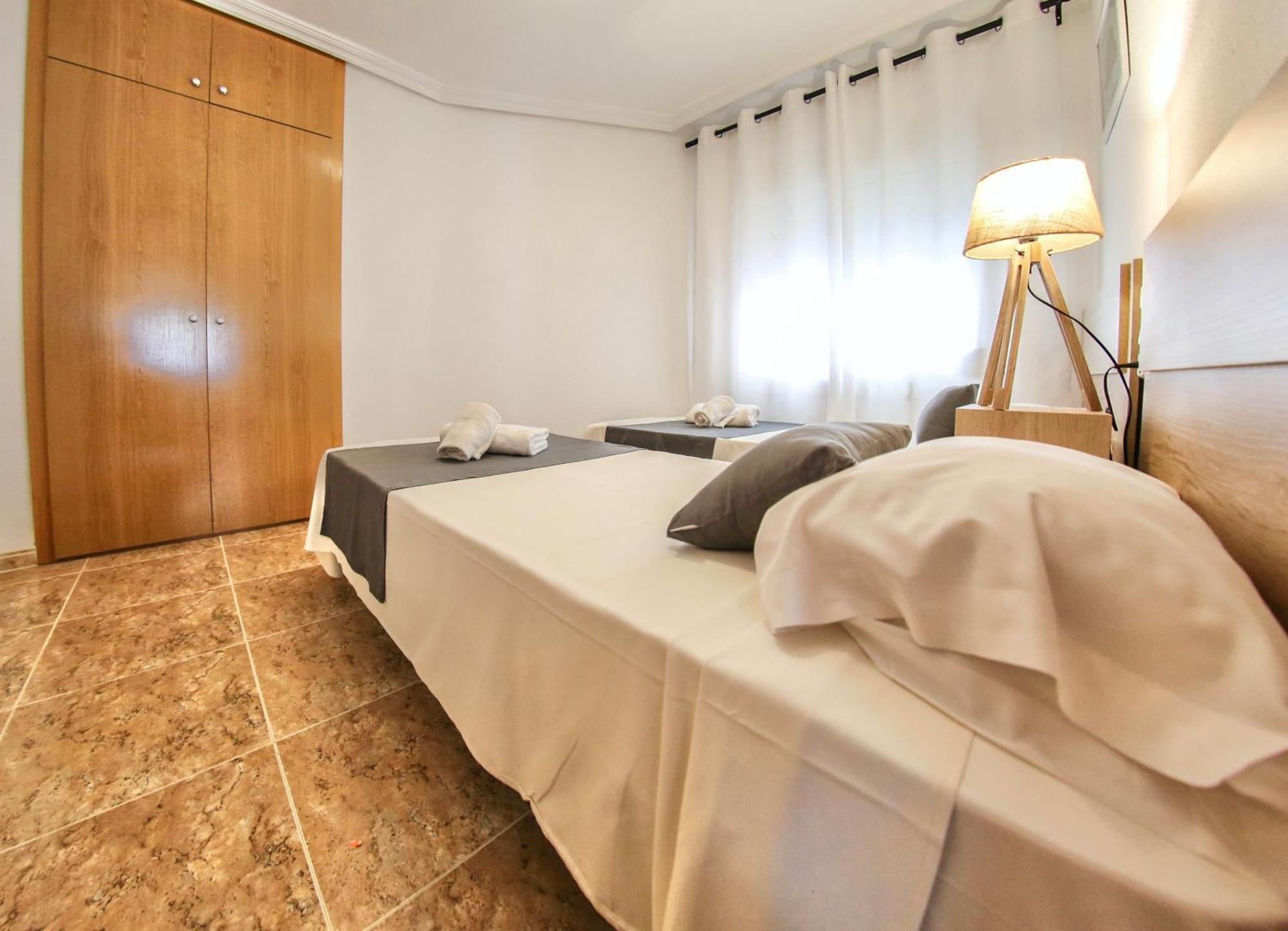 Alea Rentals - Viking La Pineda Εξωτερικό φωτογραφία